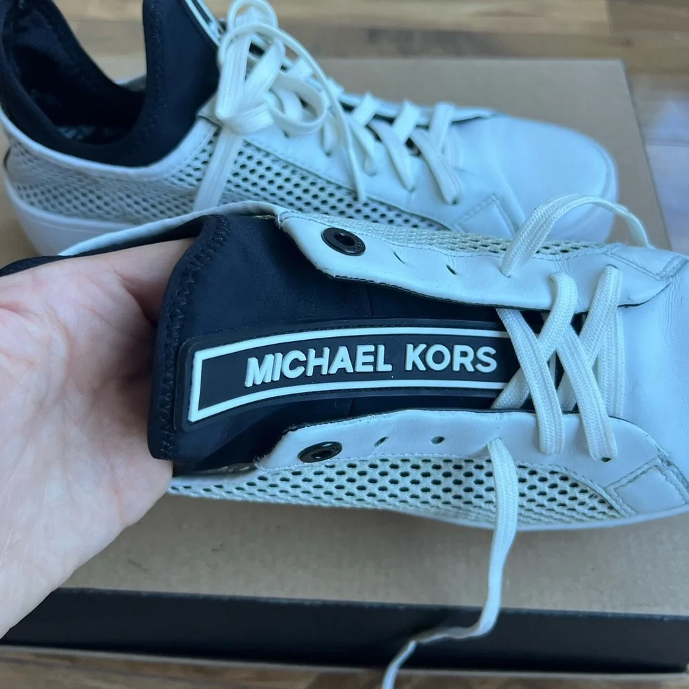 Michael Michael Kors Black and White Perforated Chunky Sneakers shoes size 7.5M - Picture 6 of 9